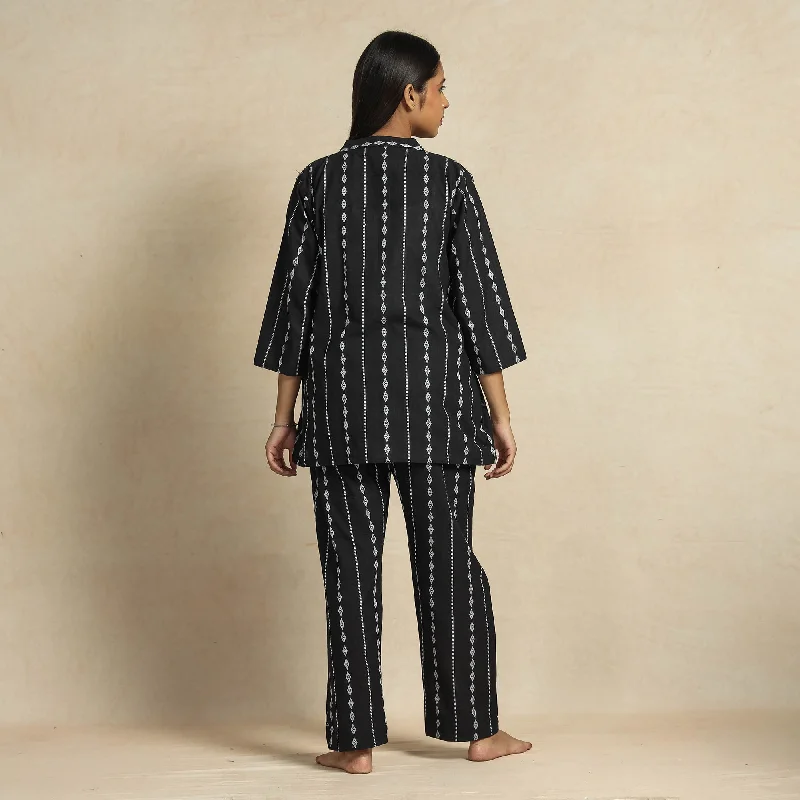 2023-919-1-111-black-jacquard-cotton-top-pyjama-night-suit-set