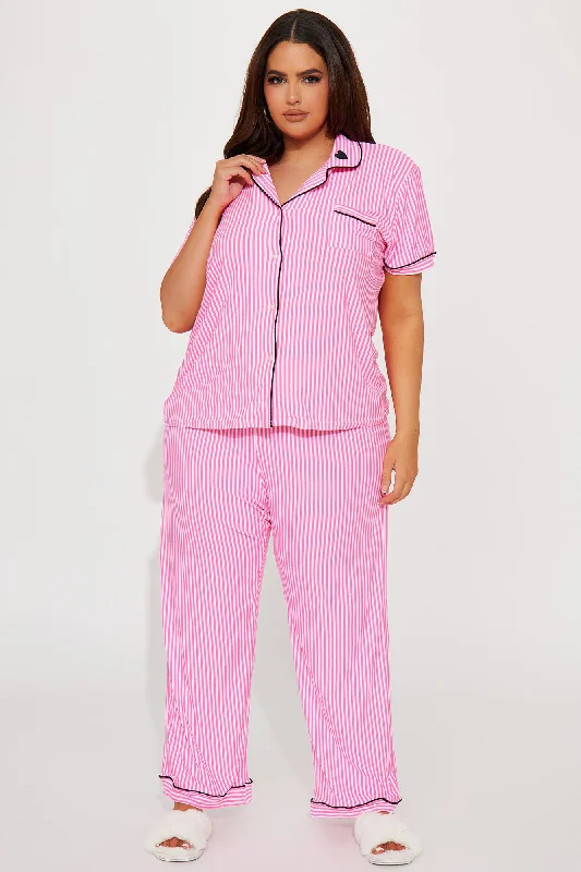 dreaming-of-a-cutie-pj-pant-set-pink