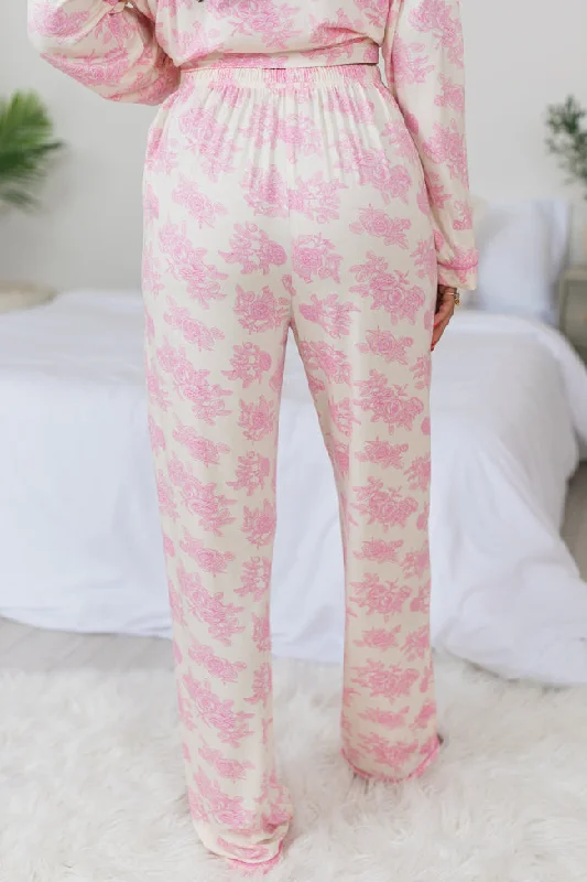 under-the-stars-in-floral-fantasy-pajama-pants