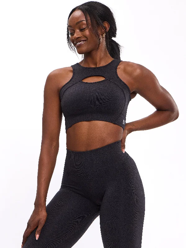 form-seamless-sports-bra-charcoal