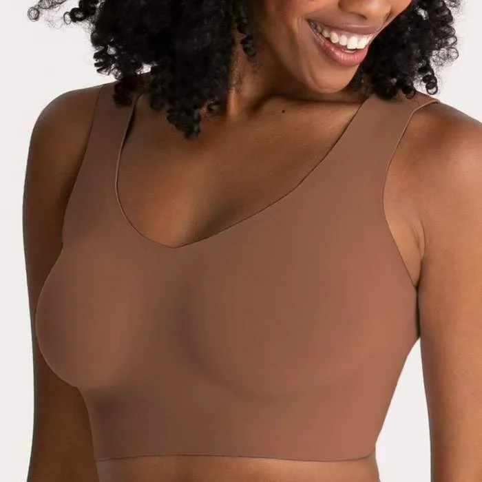 Evelyn & Bobbie Defy Clay Wireless Bra