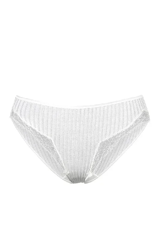 Maude Prive Brief