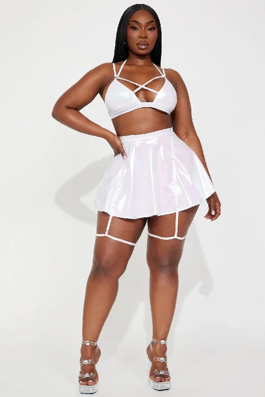 one-beat-at-a-time-holographic-strappy-dance-set-white