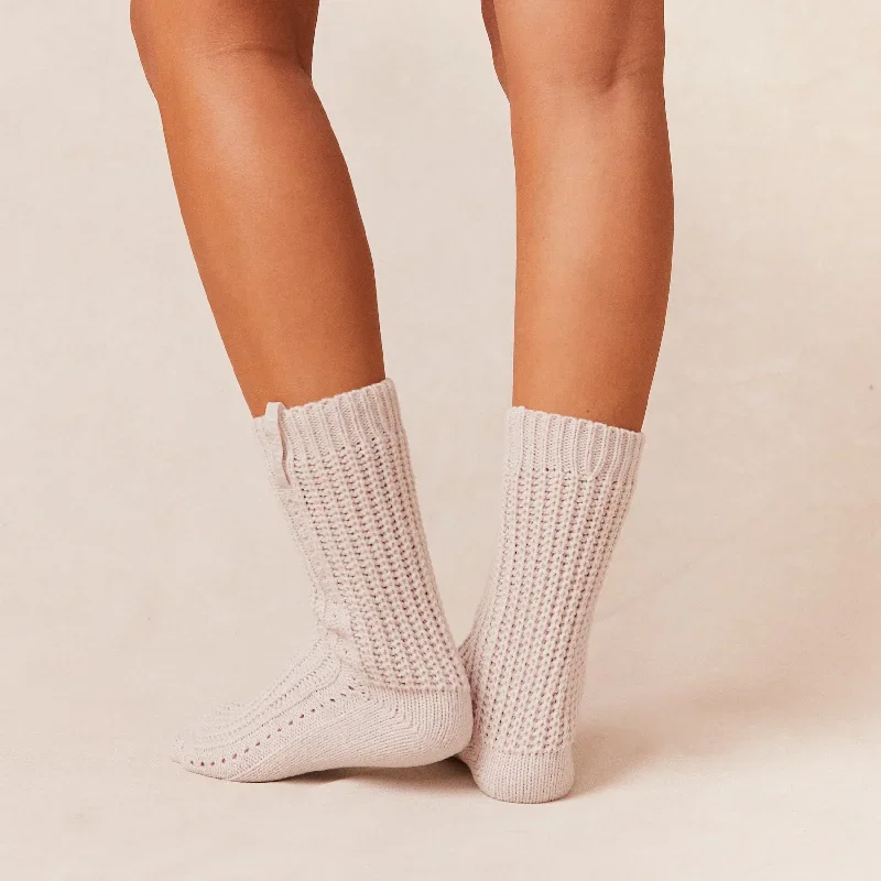 snooze-knitted-socks-cream